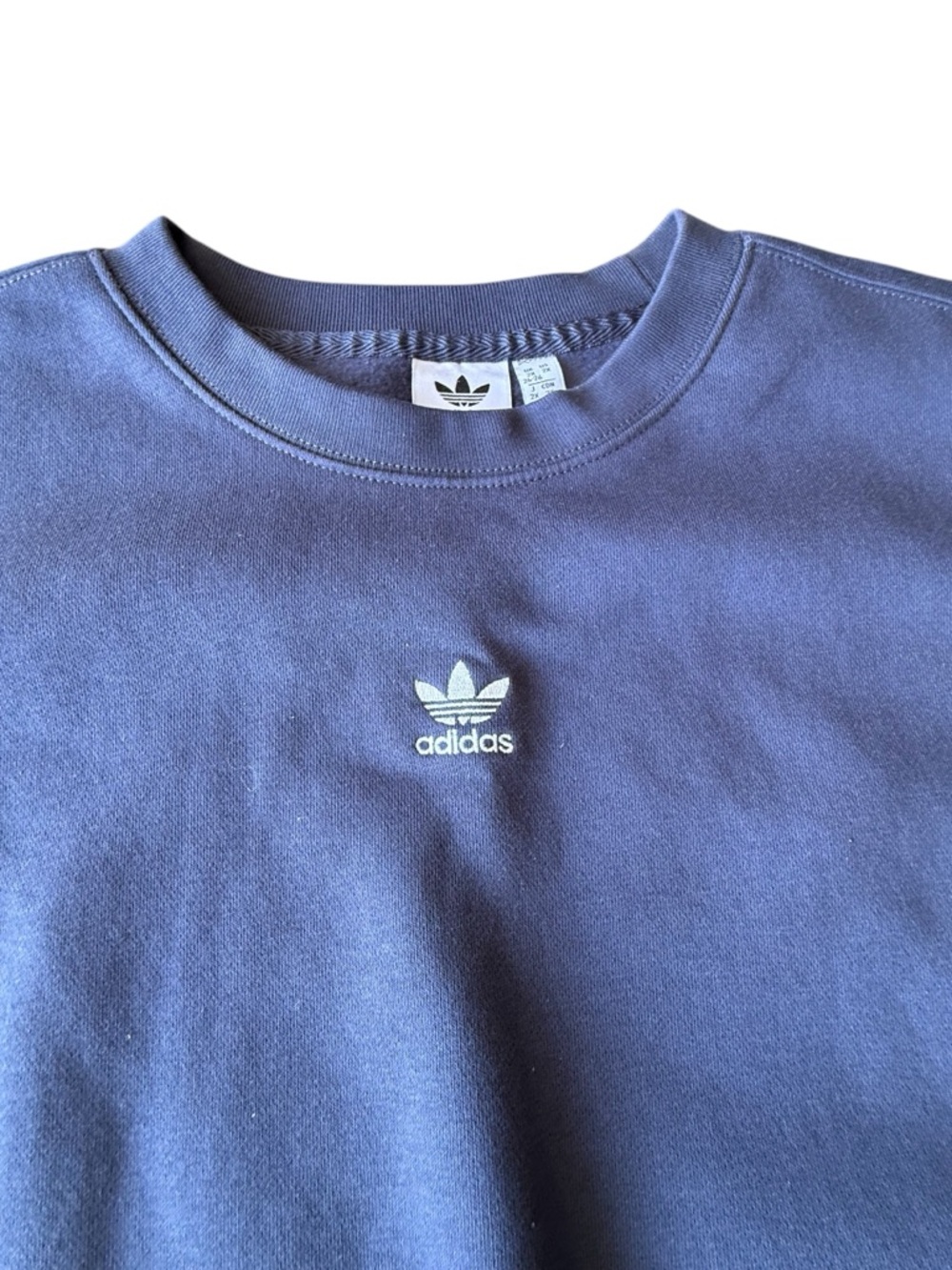 adidas Originals Plus Size Cropped Sweatshirt, 2XL Ladies - Picture 3 of 8